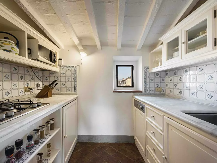 Immagine 8 di Appartamento in affitto  in Sdrucciolo de' Pitti a Firenze