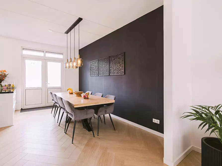 Immagine 7 di Casa indipendente in affitto  in Van Dijckstraat a 's-Gravenhage