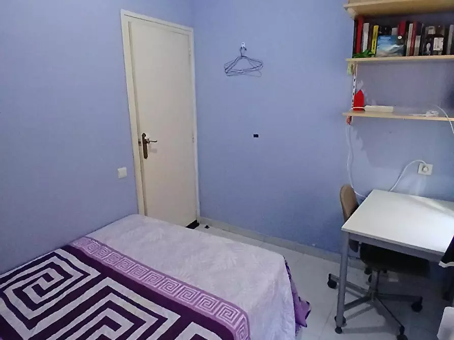 Immagine 4 di Camera in affitto  in Carrer de Montserrat de Casanovas a Barcelona