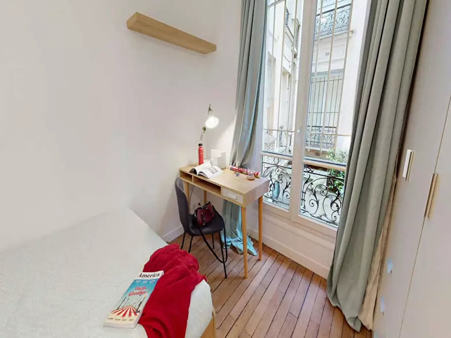 Immagine 2 di Camera in affitto  in Boulevard Marguerite de Rochechouart a Paris 18
