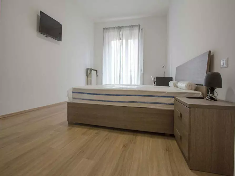Immagine 4 di Camera in affitto  in Via Rodolfo Farneti a Milano