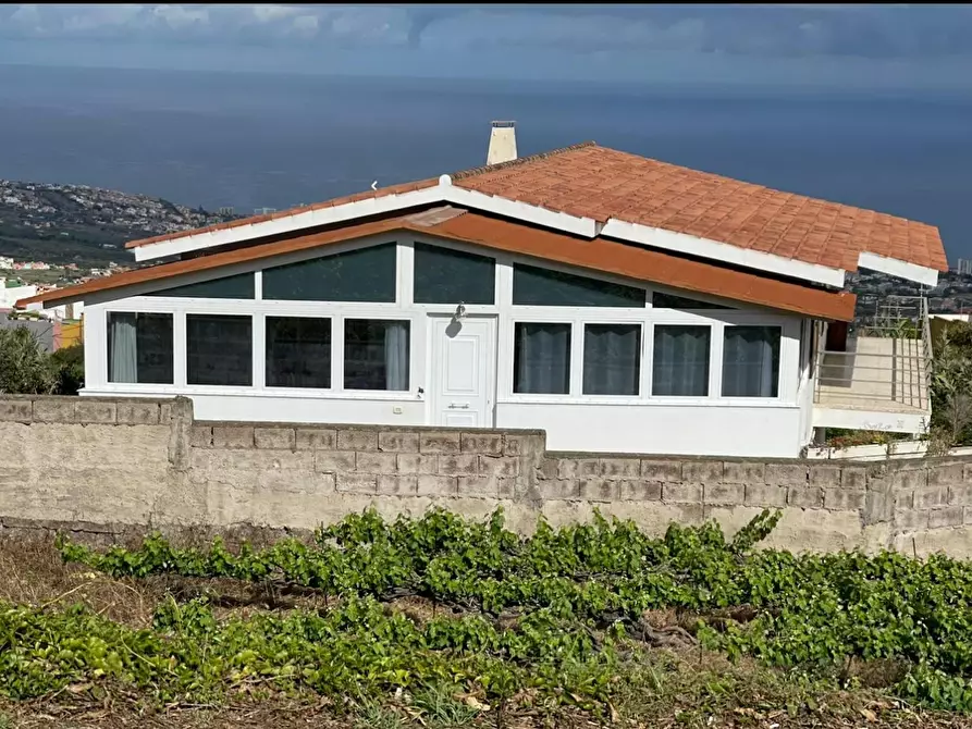 Immagine 1 di Camera in affitto  in Carretera General del Norte a La Orotava