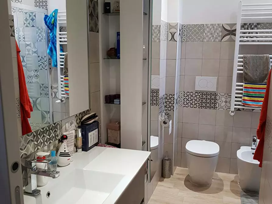 Immagine 3 di Appartamento in affitto  in Via Paestum a Roma