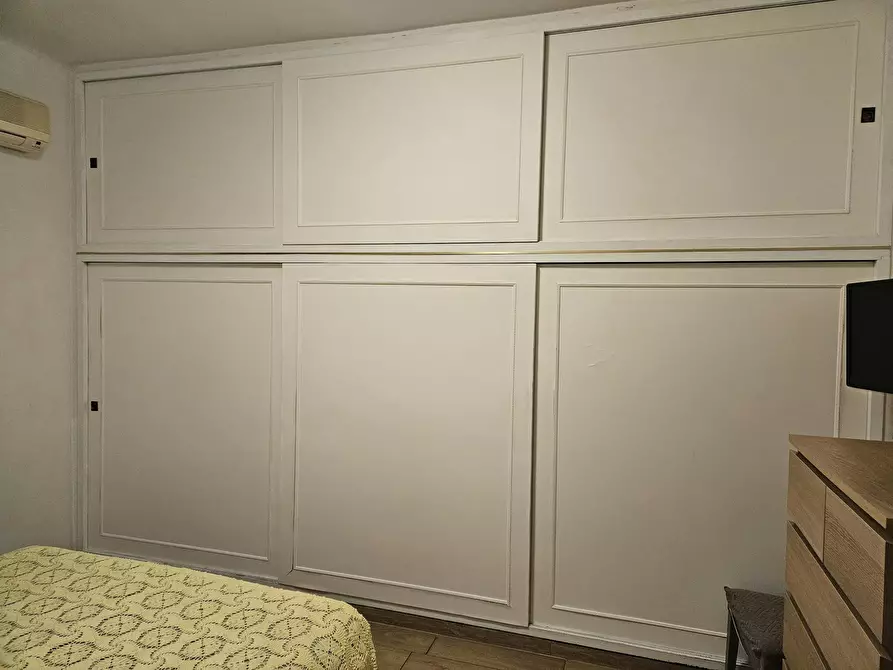 Immagine 4 di Appartamento in affitto  in Via Paestum a Roma