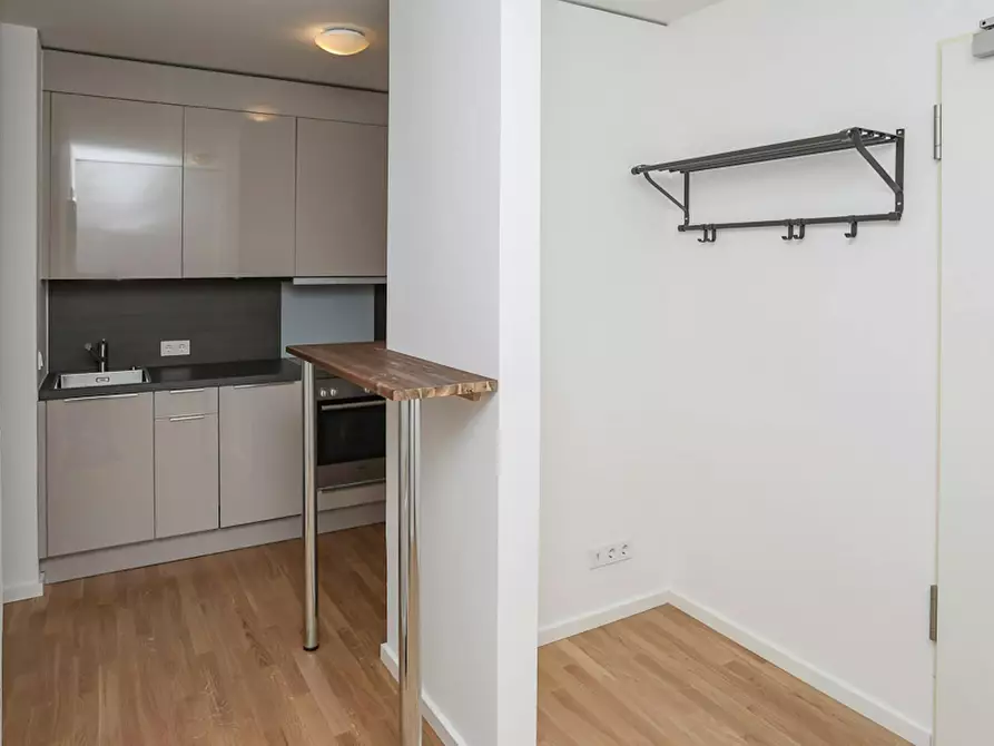 Immagine 9 di Camera in affitto  in Bernhard-Weiß-Straße a Berlin