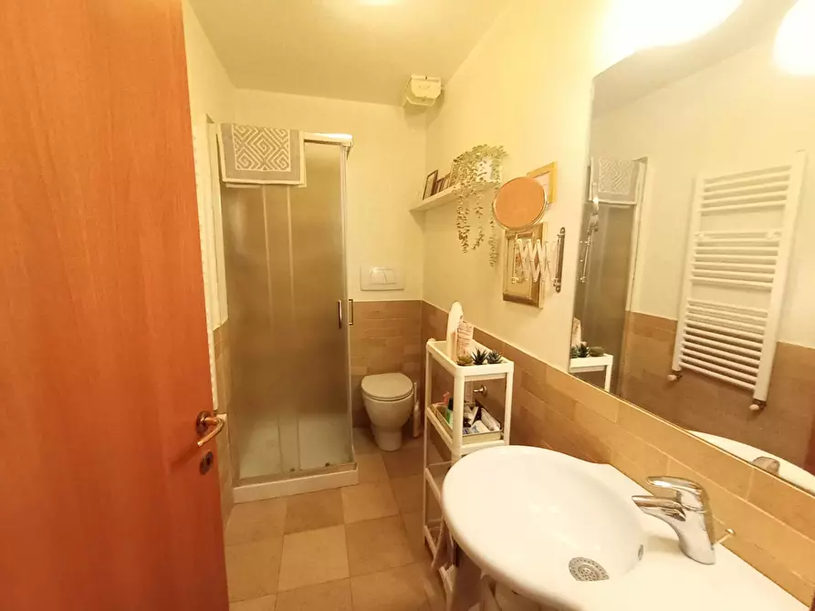 Immagine 9 di Appartamento in affitto  in Piazza Ludovico Antonio Muratori a Firenze