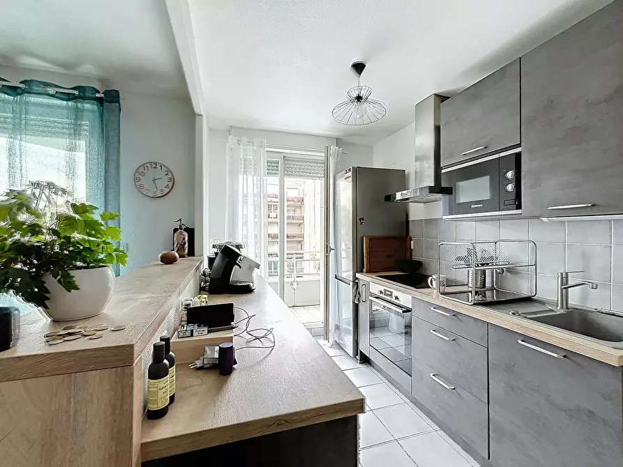 Immagine 3 di Appartamento in affitto  in Rue Morel Ladeuil a Clermont-Ferrand