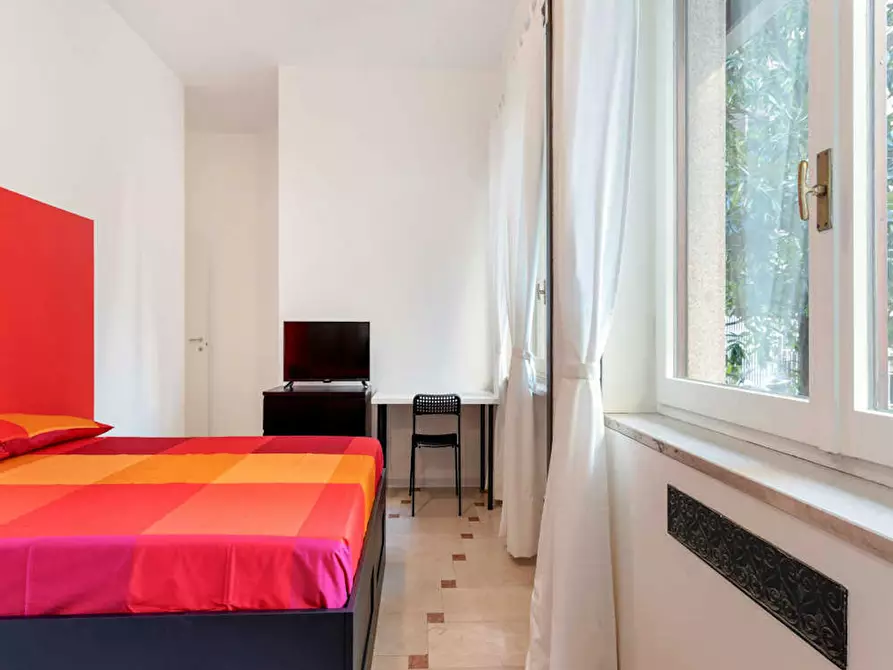 Immagine 1 di Camera in affitto  in Via Lentasio a Milano