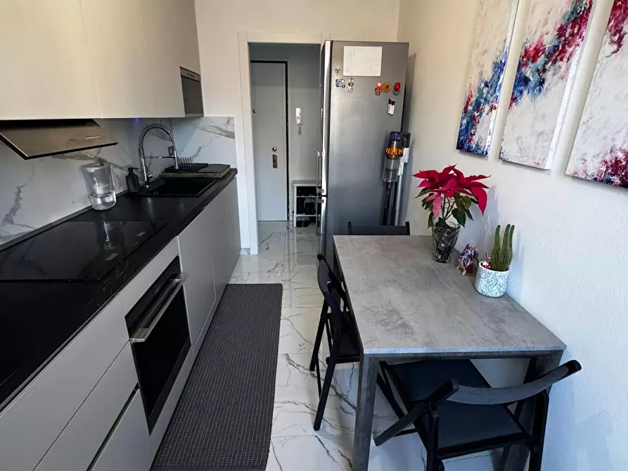 Immagine 5 di Camera in affitto  in Via Sant'Uguzzone a Milano