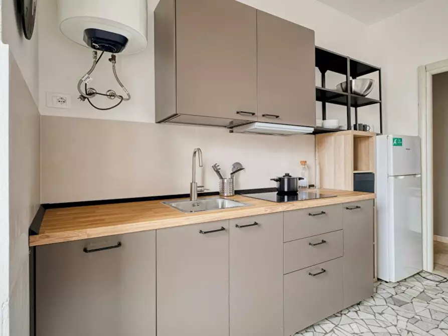 Immagine 2 di Camera in affitto  in Via Maniago a Milano