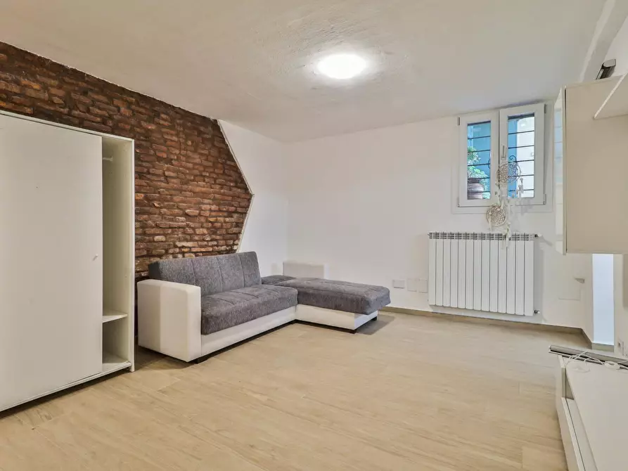 Immagine 7 di Appartamento in affitto  in Via San Petronio Vecchio a Bologna