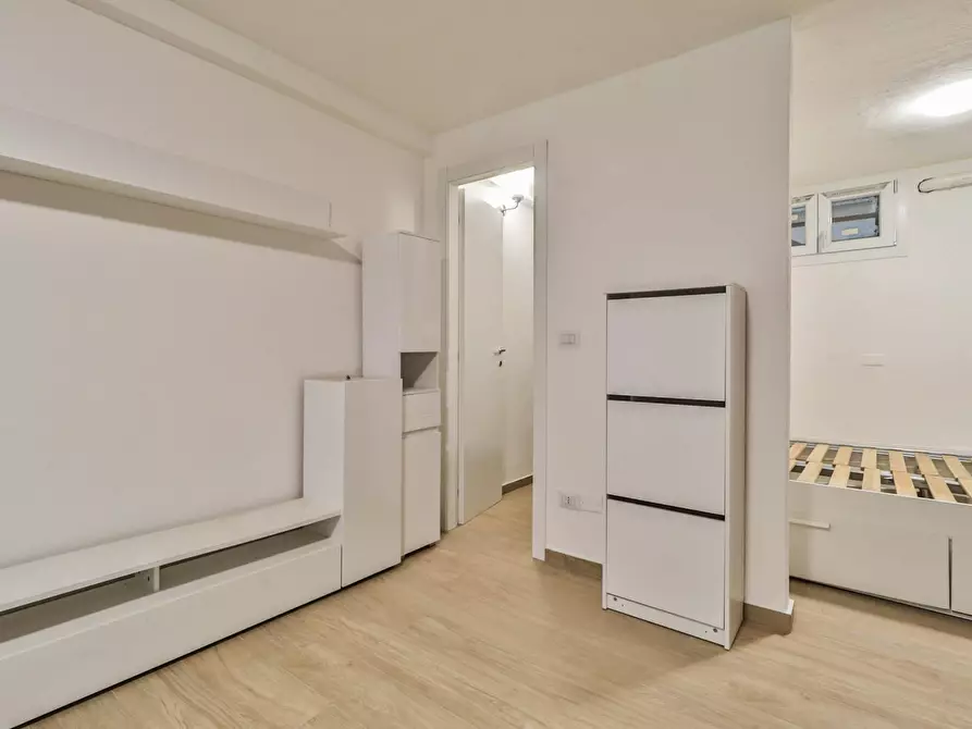 Immagine 10 di Appartamento in affitto  in Via San Petronio Vecchio a Bologna