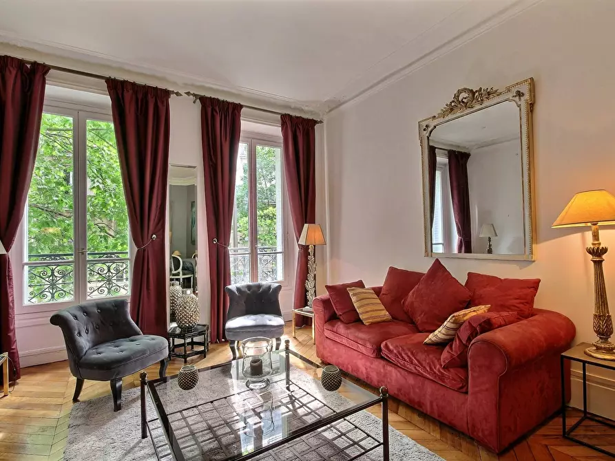 Immagine 1 di Appartamento in affitto  in Boulevard de la Tour-Maubourg a Paris 07