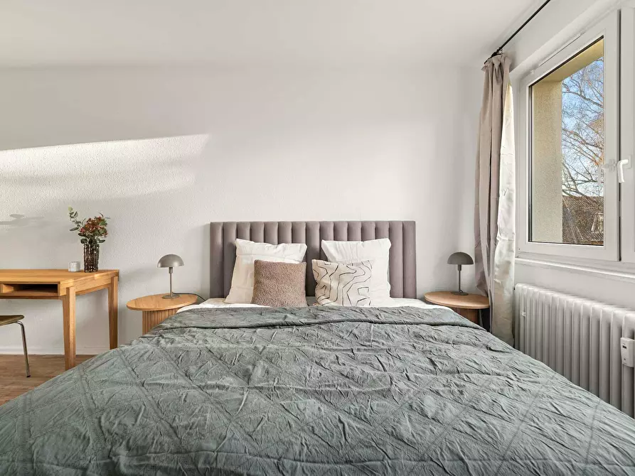 Immagine 8 di Appartamento in affitto  in Weitbrucher Straße a Berlin