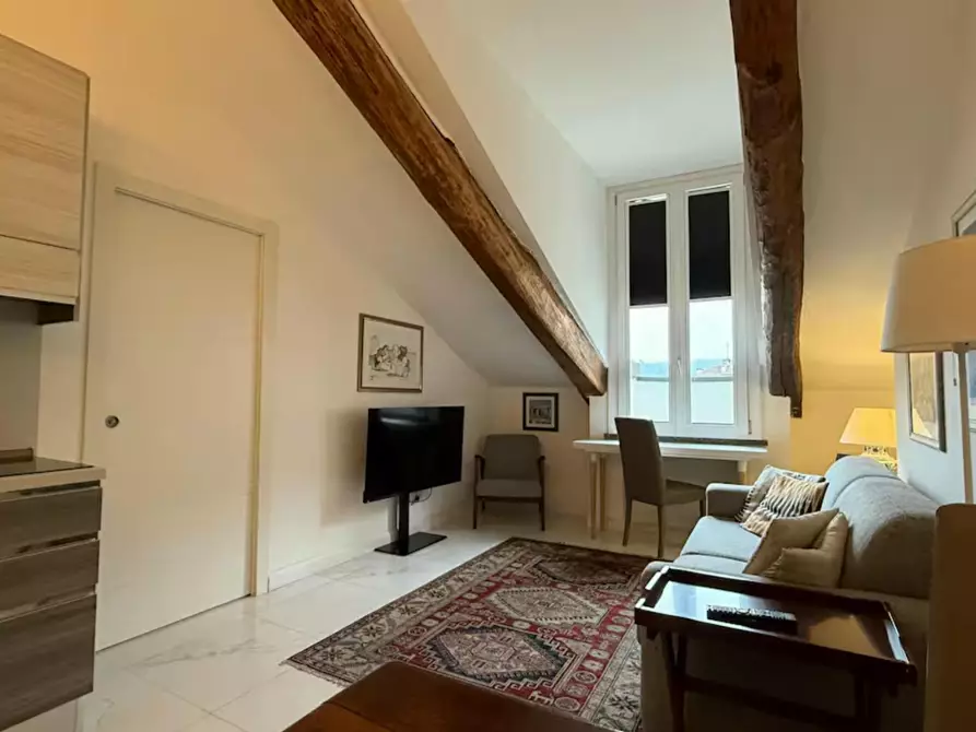 Immagine 6 di Appartamento in affitto  in Via Carlo Alberto a Torino