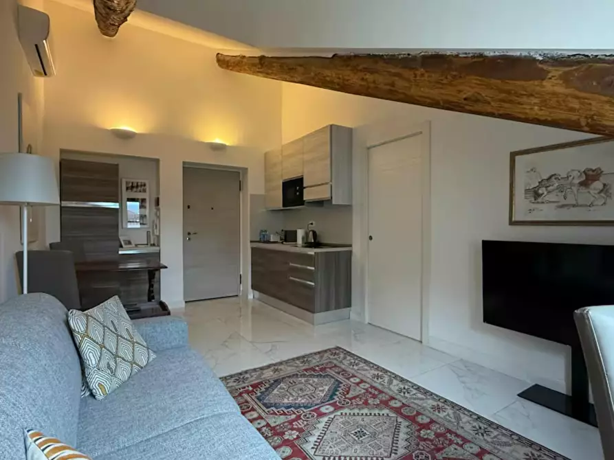 Immagine 10 di Appartamento in affitto  in Via Carlo Alberto a Torino