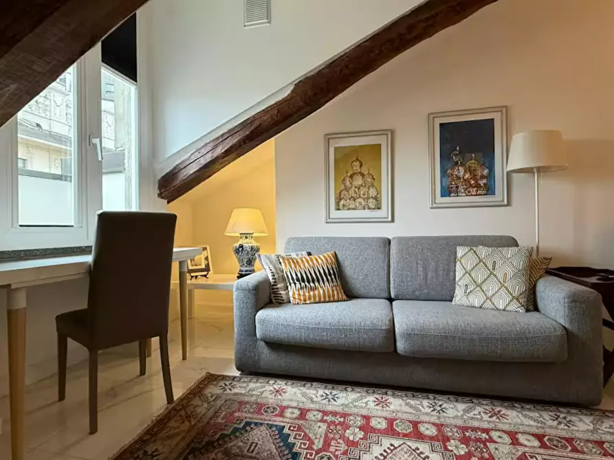 Immagine 7 di Appartamento in affitto  in Via Carlo Alberto a Torino