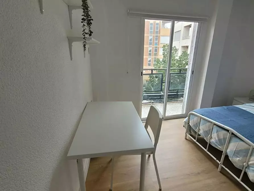 Immagine 7 di Camera in affitto  in Carrer de Vicente Blasco Ibáñez a El Realon