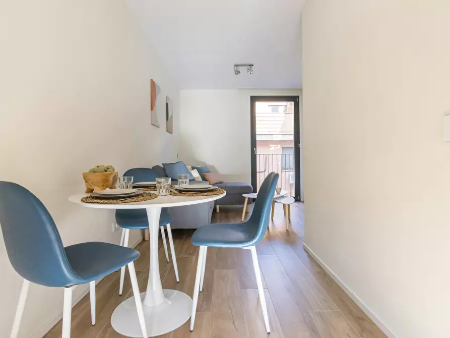 Immagine 4 di Appartamento in affitto  in Calle de Dulcinea a Madrid