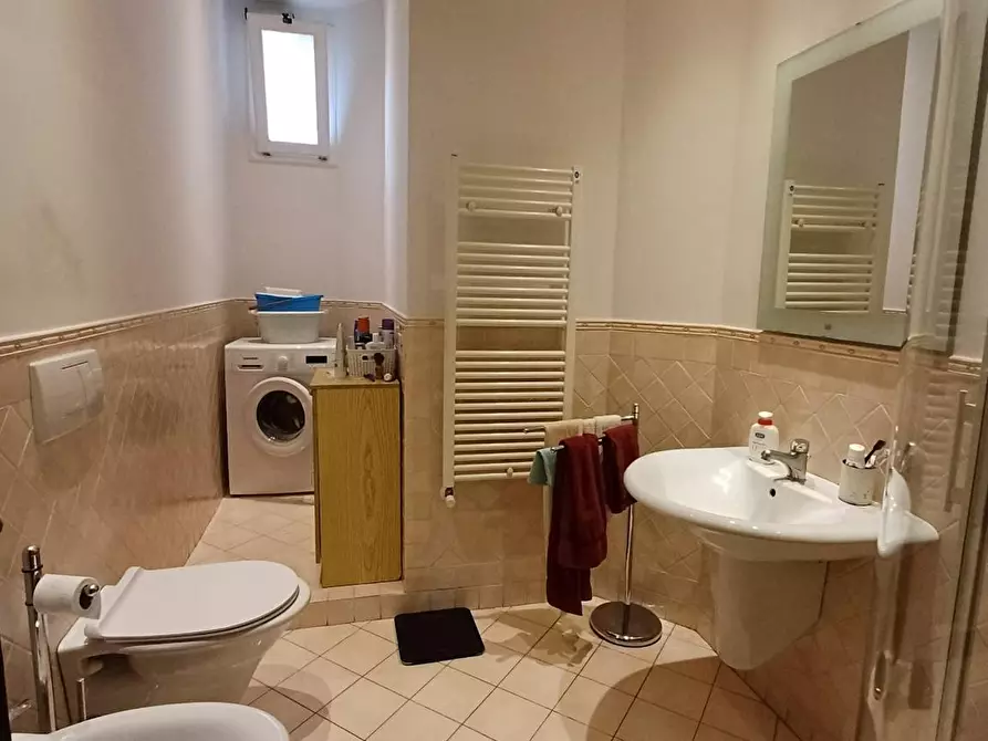 Immagine 6 di Camera condivisa in affitto  in Via Celestino Bianchi a Firenze