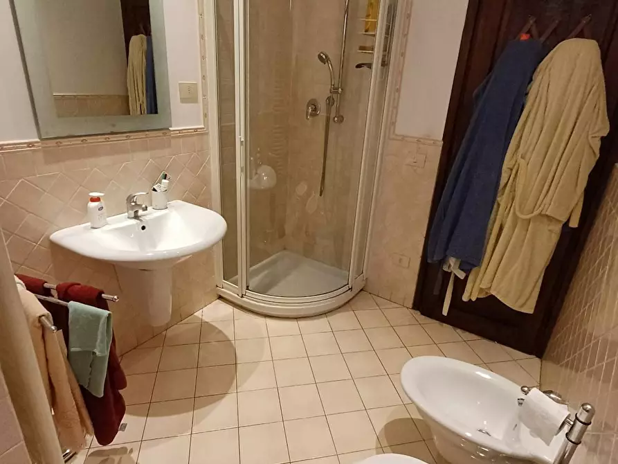 Immagine 7 di Camera condivisa in affitto  in Via Celestino Bianchi a Firenze