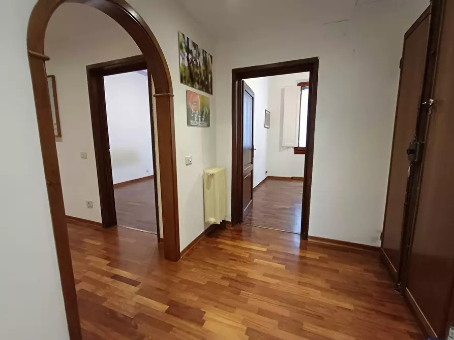 Immagine 10 di Camera condivisa in affitto  in Via Celestino Bianchi a Firenze