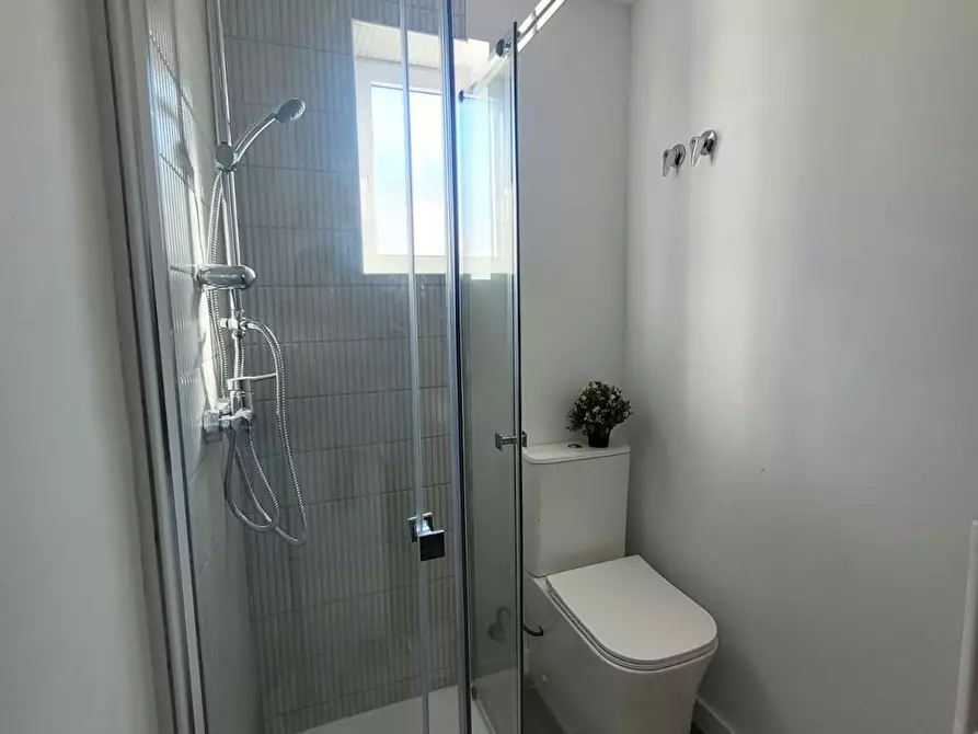 Immagine 6 di Camera in affitto  in Avinguda del Camí Nou a Xirivella