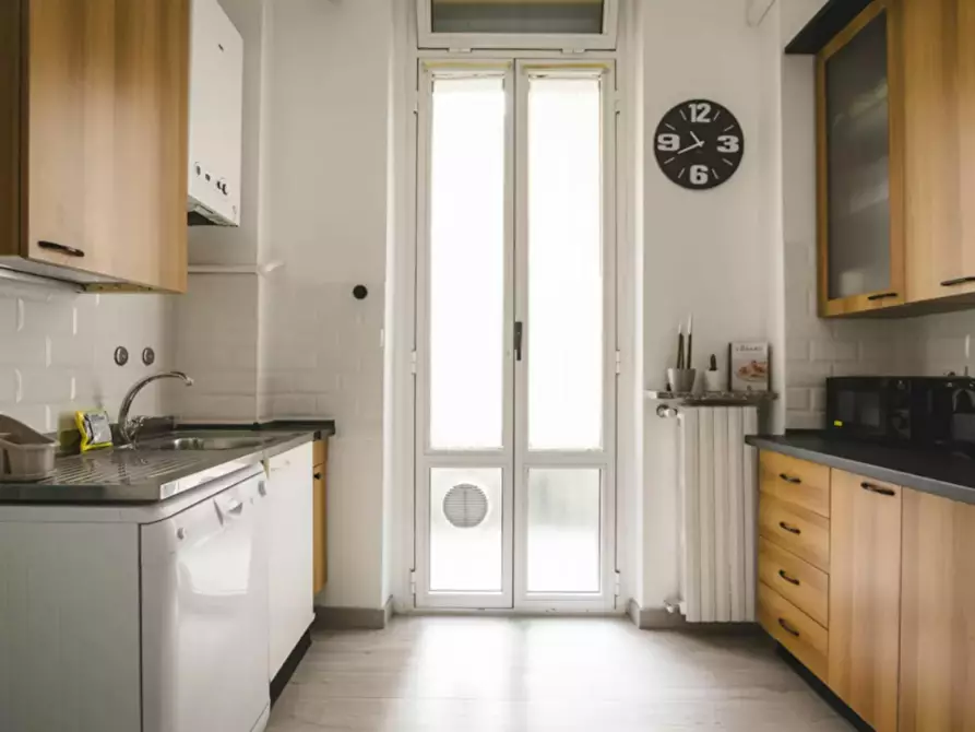 Immagine 8 di Appartamento in affitto  in Via Brembo a Milano