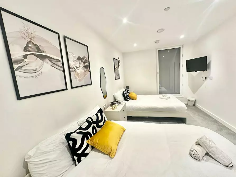 Immagine 5 di Appartamento in affitto  in Oldfield Road a 
