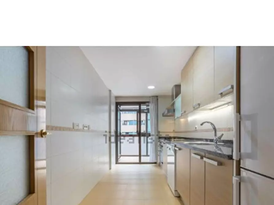 Immagine 5 di Appartamento in affitto  in Calle del Cangrejo a Madrid
