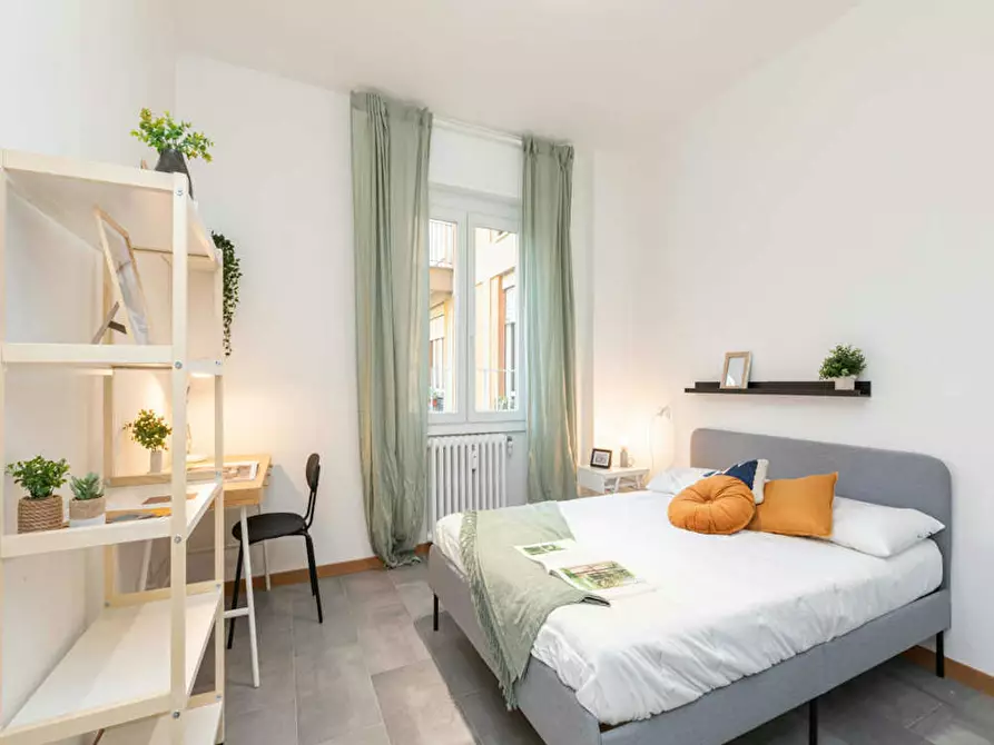 Immagine 3 di Camera in affitto  in Via Carlo Alberto Pisani Dossi a Milano