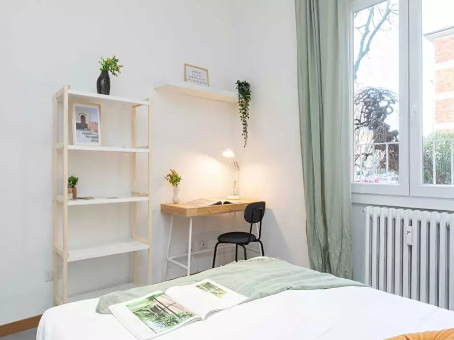 Immagine 7 di Camera in affitto  in Via Carlo Alberto Pisani Dossi a Milano