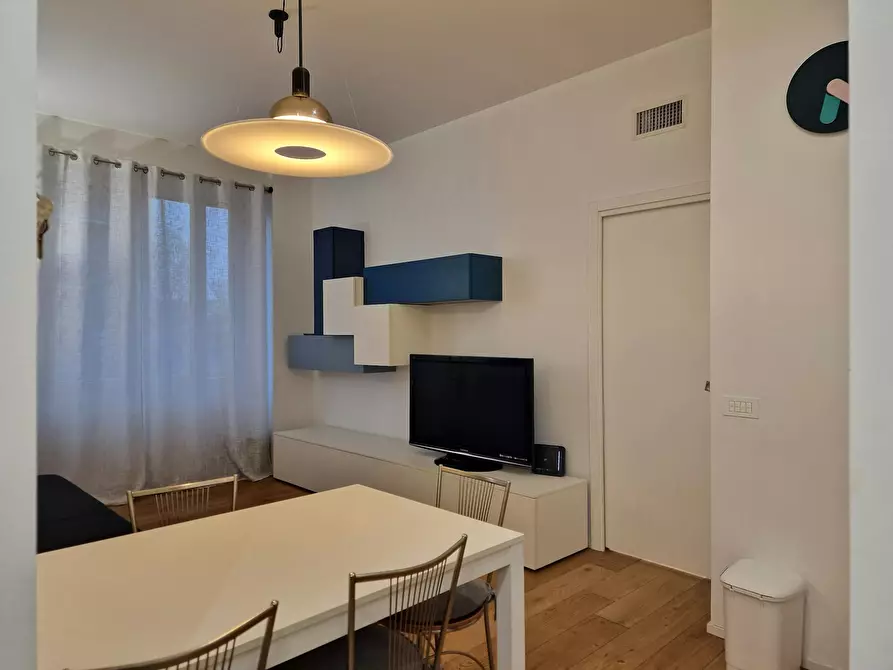 Immagine 2 di Appartamento in affitto  in Via Gian Carlo Castelbarco a Milano