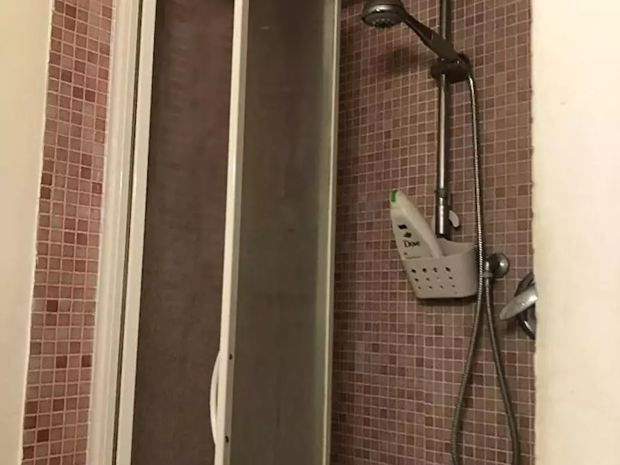 Immagine 8 di Camera in affitto  in Via dei Banchi Nuovi a Roma