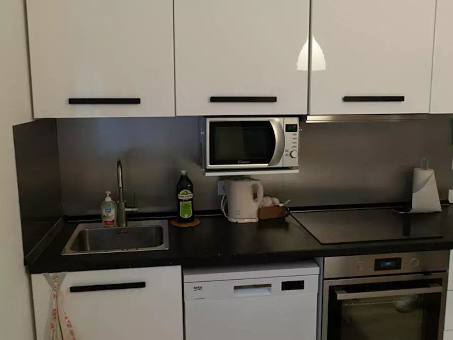 Immagine 10 di Camera in affitto  in Via Vecchia a Padova