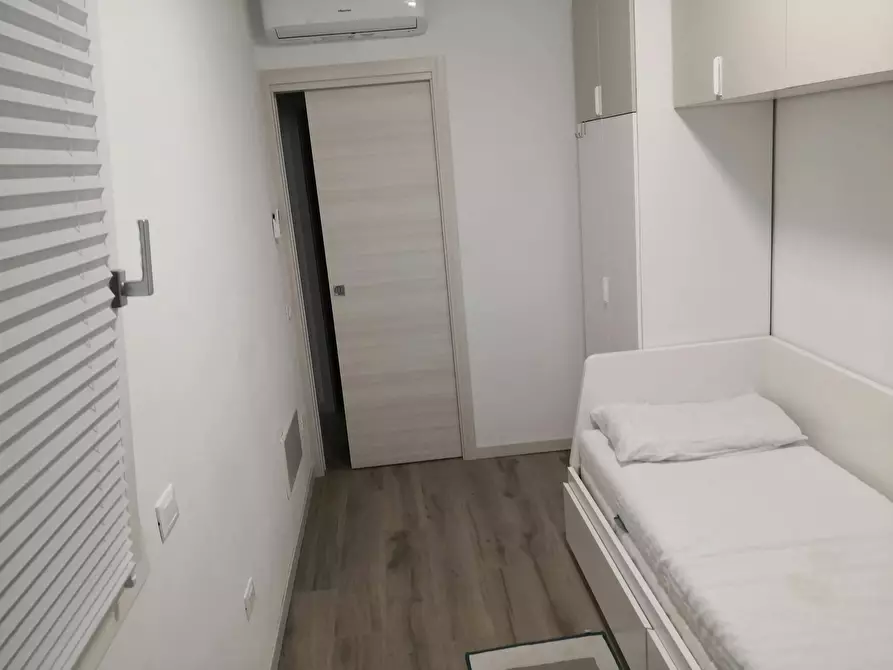 Immagine 4 di Camera in affitto  in Via Vecchia a Padova