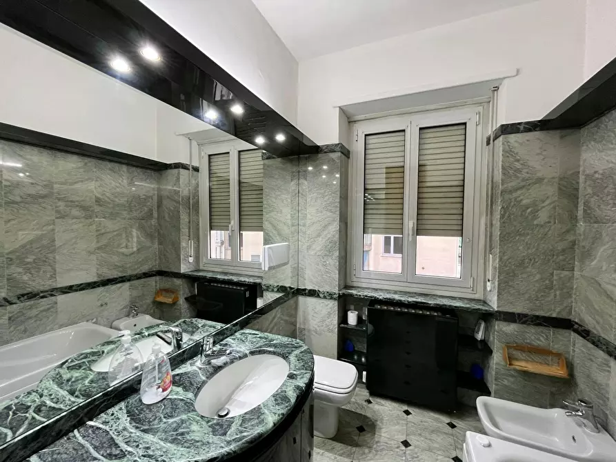 Immagine 7 di Camera in affitto  in Via San Marino a Torino