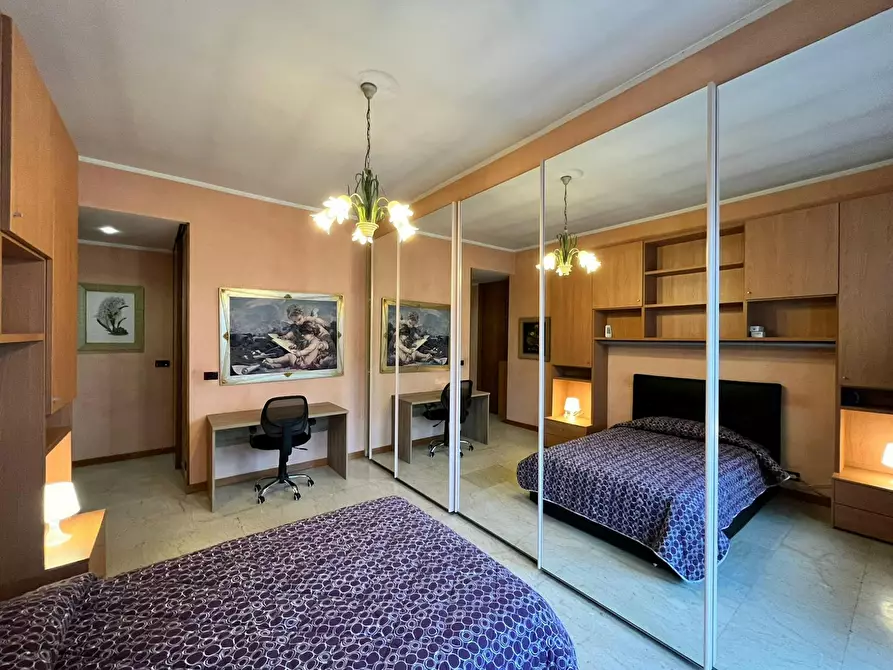 Immagine 5 di Camera in affitto  in Via San Marino a Torino