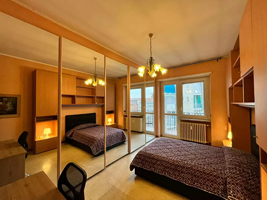 Immagine 1 di Camera in affitto  in Via San Marino a Torino