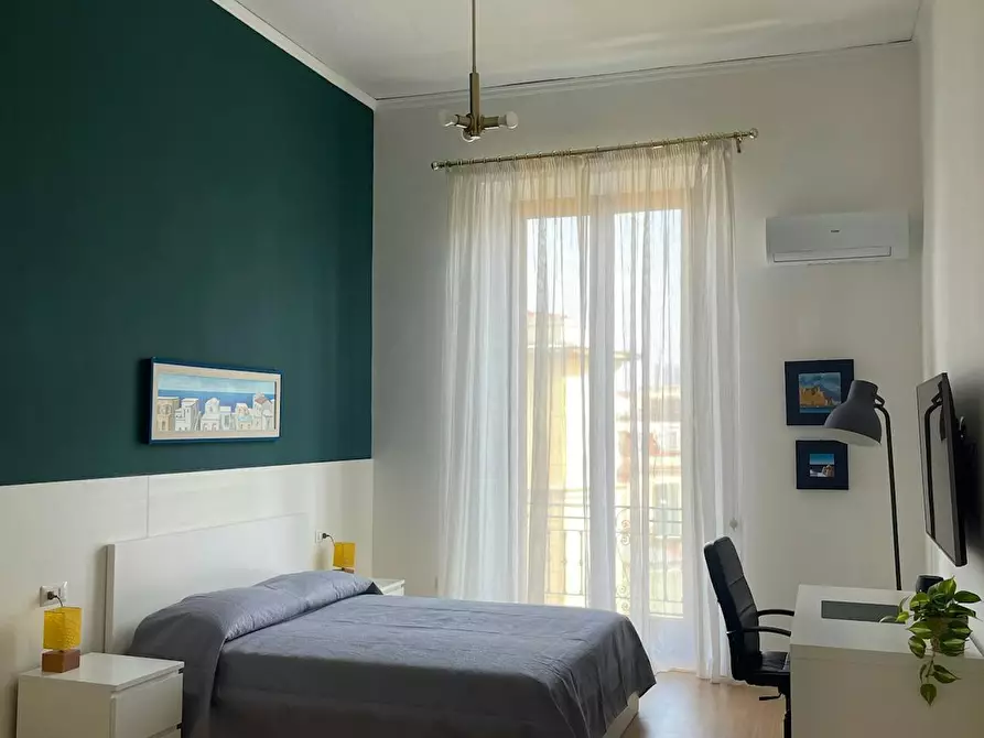 Immagine 1 di Camera in affitto  in Corso Giuseppe Garibaldi a Napoli