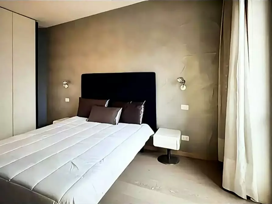 Immagine 1 di Appartamento in affitto  in Viale Campania a Milano