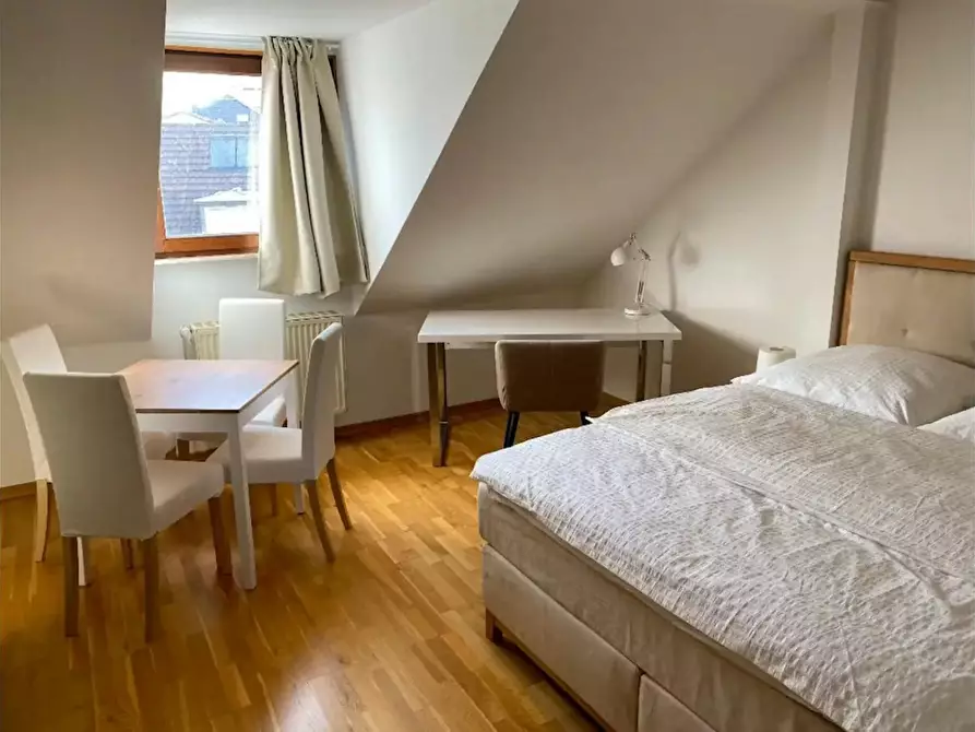 Immagine 2 di Appartamento in affitto  in Staufenstraße a Frankfurt am Main