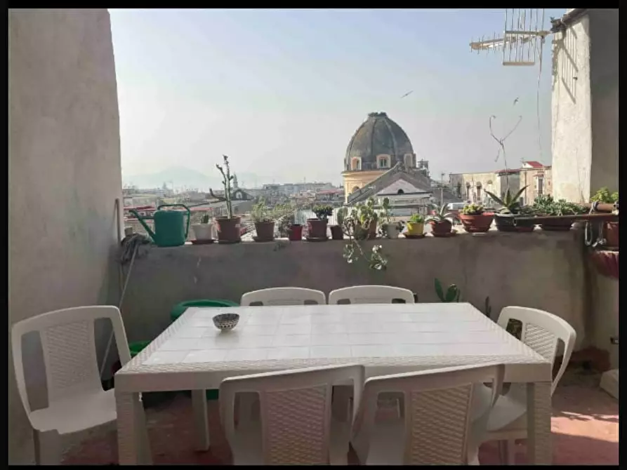 Immagine 3 di Appartamento in affitto  in Via dei Tribunali a Napoli