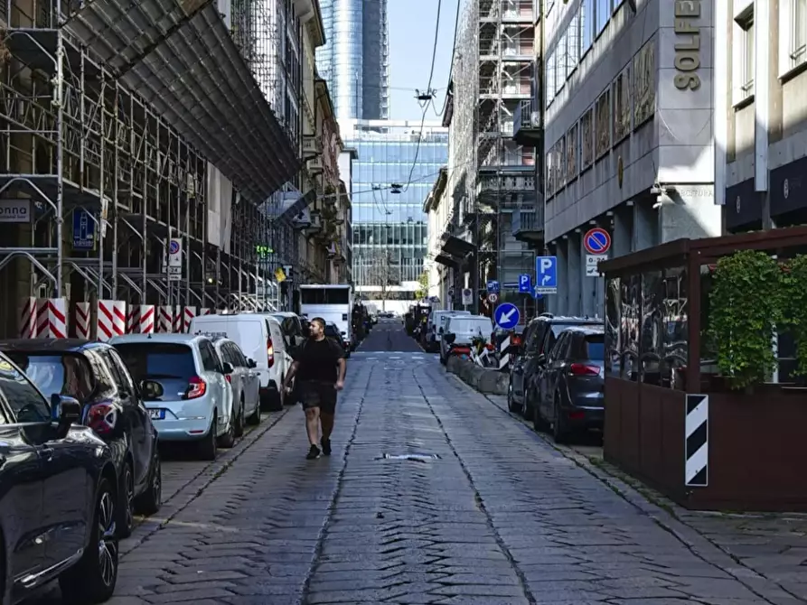 Immagine 8 di Appartamento in affitto  in Via Solferino a Milano