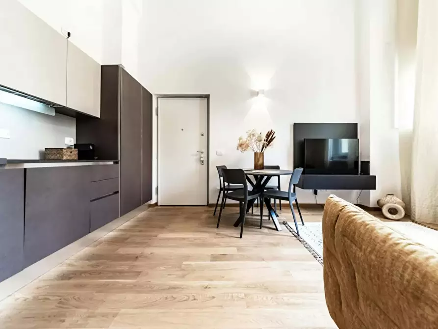 Immagine 4 di Appartamento in affitto  in Viale Emilio Caldara a Milano