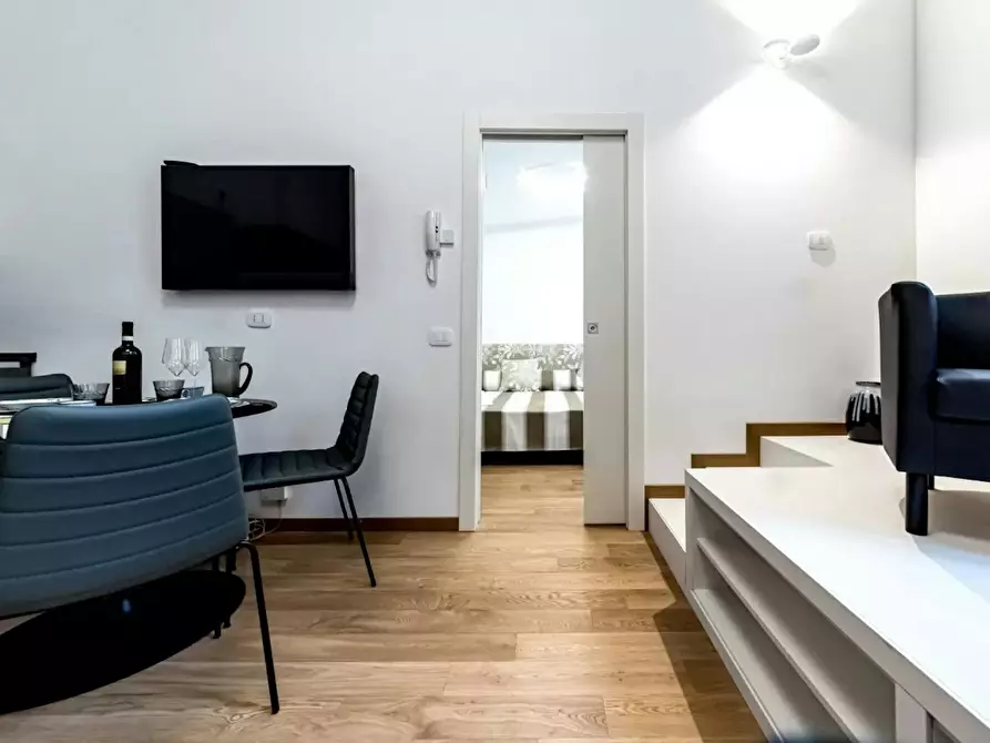 Immagine 5 di Appartamento in affitto  in Viale Emilio Caldara a Milano