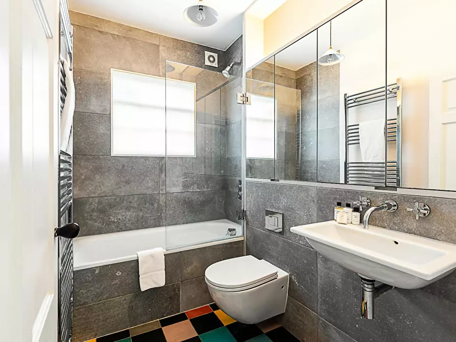 Immagine 4 di Appartamento in affitto  in Queensbridge Road a Poplar