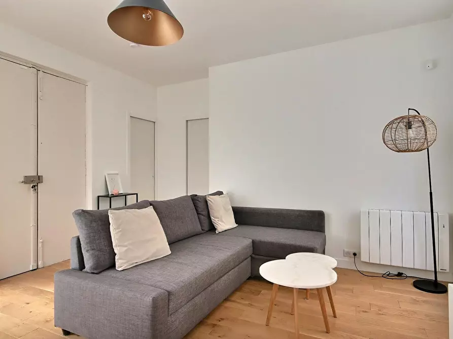 Immagine 4 di Appartamento in affitto  in Rue Dulong a Paris 17