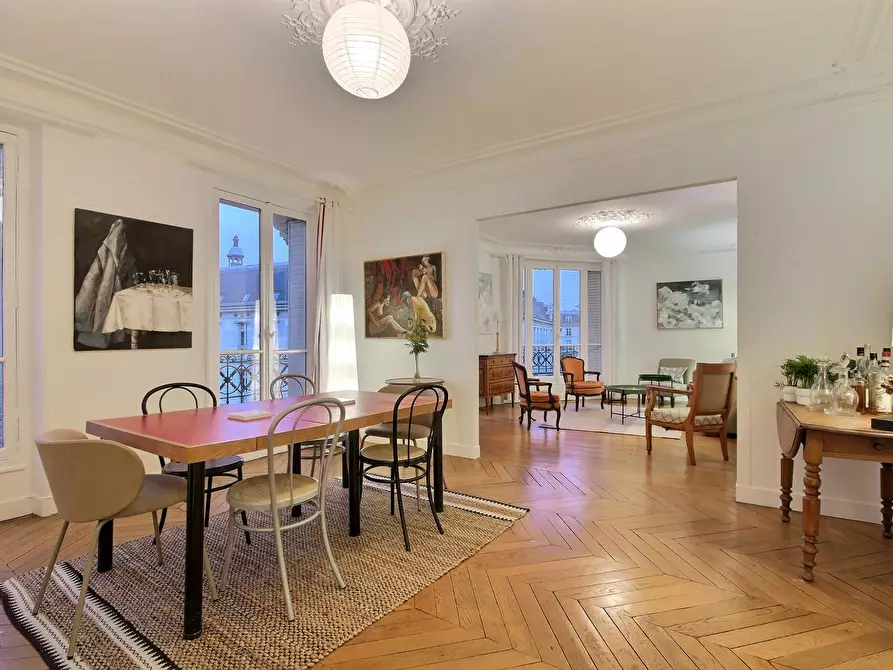 Immagine 2 di Appartamento in affitto  in Rue Saint-Jacques a Paris 05