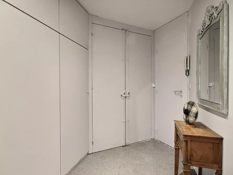 Immagine 4 di Appartamento in affitto  in Rue Saint-Jacques a Paris 05